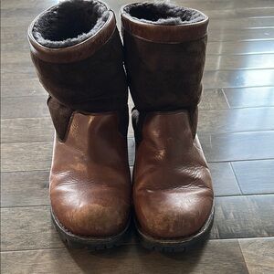UGG Men's Brown Leather Boots